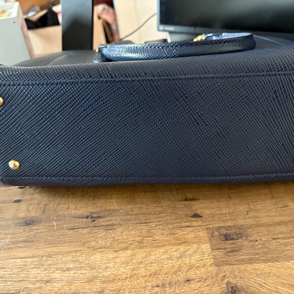 Ralph Lauren Purse - Picture 5 of 5